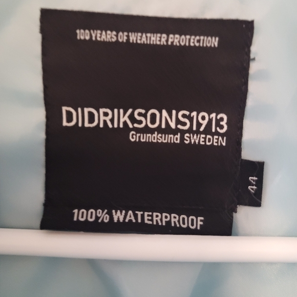 Coat - Picture 3 of 5